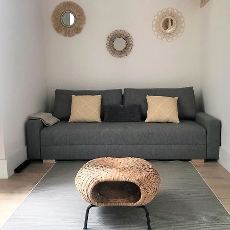 Apartamento Duplex Planta Baja Con Aparcamiento Gratuito En Palacio De Mijares Llanes Exterior photo